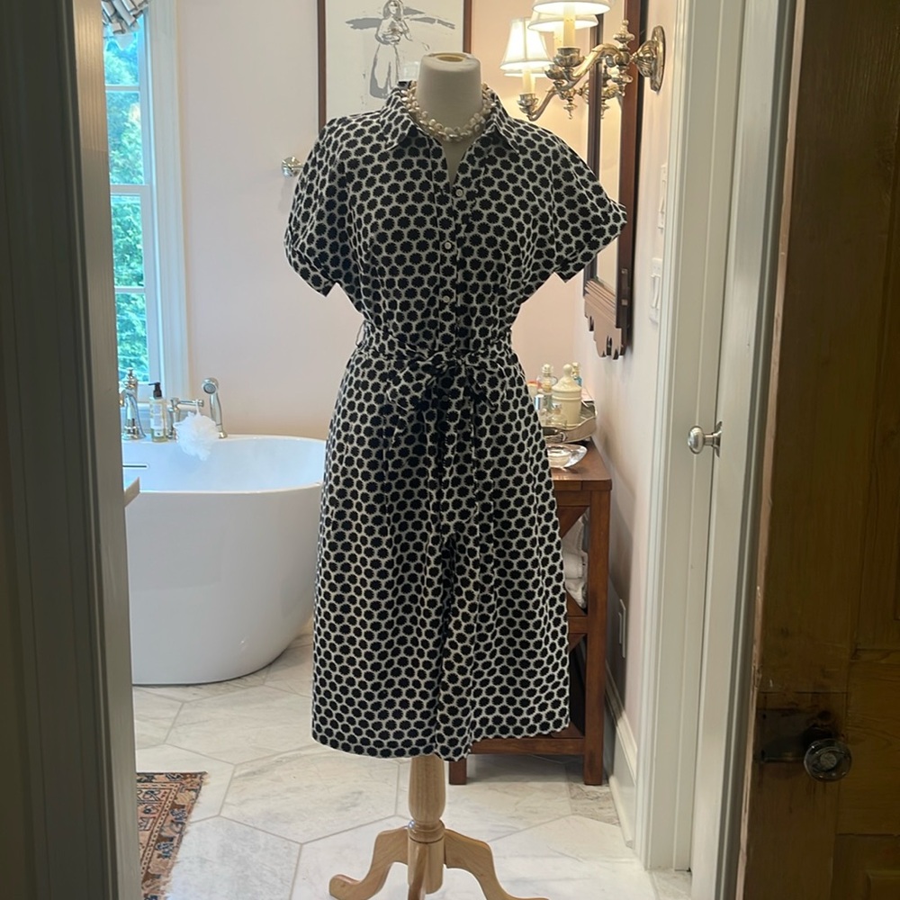 It’s a classic, Talbots shirt-waist dress!